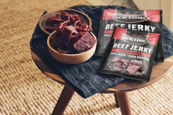 Jack Link's Beef Jerky - Box of 12 x 25g Packs - Image 5