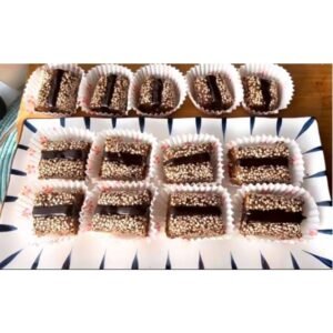 Handcrafted Sesame-Coated Dates with Chocolate – 400g
